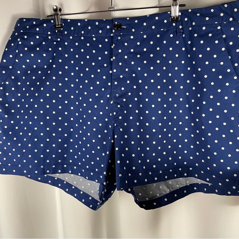 NWT Style Me Blue With White Polka Dots Shorts Size 24w